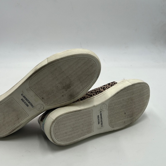 Dolce Vita Leopard Print Sneakers with Pink Accents - Picture 9 of 11